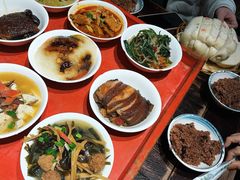 -蓝田九大碗民俗食府(蓝田店)