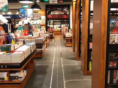 -西西弗书店&矢量咖啡(凯德晶萃广场店)