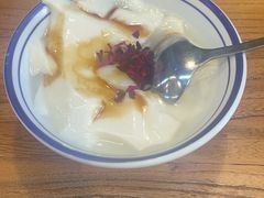 -云阿蛮云南生烫牛肉米线(奉贤路店)