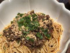 -肆海小川菜酒馆Wine Bistro (青年路店)