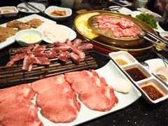 -猪啊牛呀羊啊铜盘烤肉(正大广场店)