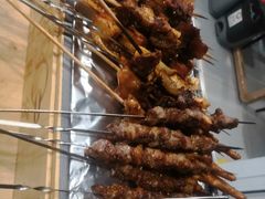 -烤满分·东北烧烤(首经贸店)