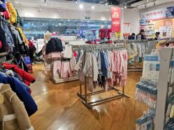 -乐友孕婴童(西安长缨路万和城店)