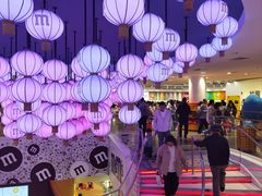 -m豆巧克力世界(上海世茂广场店)