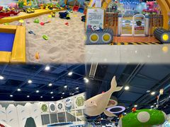 -新华百货CC Park购物广场