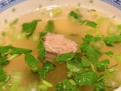 -潮界(LU·ONE凯德晶萃广场店)