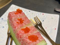 -铭牛烧肉·和牛海鲜自助(高新月牙湖店)
