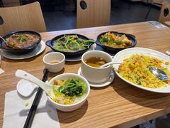 -裕记烧腊连锁餐饮(国商分店)