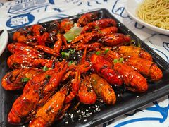 -松哥油焖大虾.小龙虾.黑鸭煲(海岸城店)