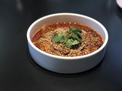-铜锣湾·有麝自然香(渝北财富中心店)