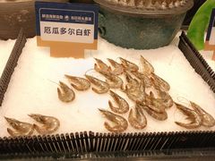 -钱小奴海鲜自助黑金店(杭州滨江龙湖店)