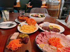 -羽深肉铺 Steak & Wine