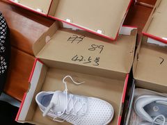 -法雅体育工厂店(皂君庙路店)
