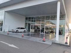 -南充通源宝马4S店(高坪店)