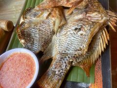 -曼斗傣味江景花园餐厅