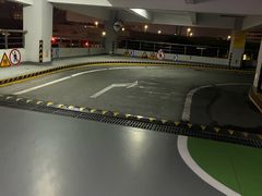 -浦东机场p4停车场