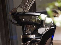 -Metal hands·铁手咖啡