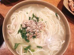 猪肘汤面-亮亮面馆(经六路店)