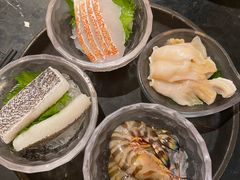 -半岛翡丽海鲜自助餐厅(观风亭店)
