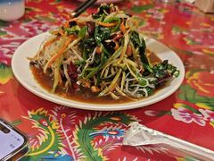 -闯关东东北农家菜(崂山石老人店)