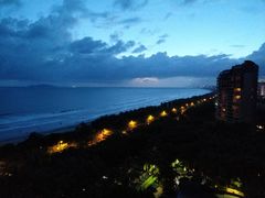 -三亚湾海居铂尔曼度假酒店