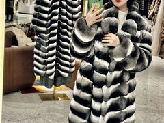 -肃宁华斯国际裘皮城