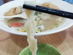 -乐达酸菜鱼面(山师东路店)