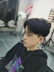 -茶发Salon·烫发染发理发