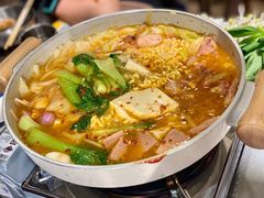 部队锅-几之上韩国小食