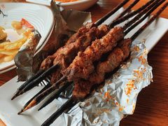 红柳烤羊肉串-清真·燕兰楼(人民广场店)