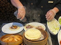-东方红海鲜百汇(国际大厦店)