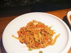 -外婆私房菜(新亚百货店)