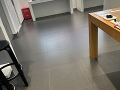 -Apple授权专营店(宝山万达店)