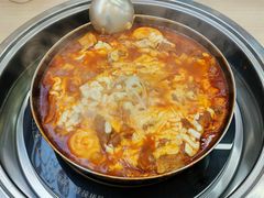 -三清洞摩西韩式年糕火锅(威高广场店)