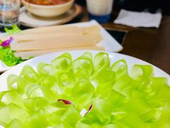 -山城鼎重庆老火锅(西安钟楼店)