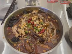 -蓉三少冒烤鸭·四川小吃集(北京首店)