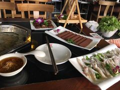 -重庆德庄火锅(体育中心店)