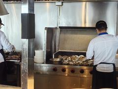 -荣誉国际酒店-云顶旋转餐厅