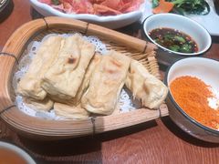 -老滇山寨•云南特色菜•地方菜•民族风情歌舞表演(金碧店)