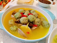 野菜海参丸子汤-巧克力渔家.小船海鲜胶东菜(万平口店)