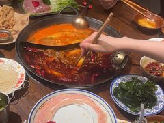 -萍姐火锅·公路夜市(武汉首店)