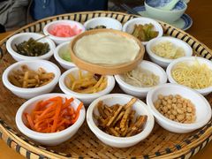 -包整·丝娃娃(一览甲秀楼风景店)