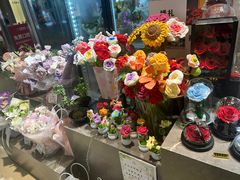 -谷莠子花艺·气球派对·绿植造景·花艺沙龙(金光华广场店)