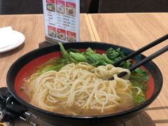 鸡汤面-泰煌鸡·上海白斩鸡·鸡汤面(万航店)