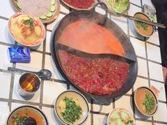 -贰回巷火锅馆(钟楼店)
