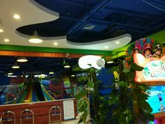 -酷洛小镇(步步高新天地购物广场店)