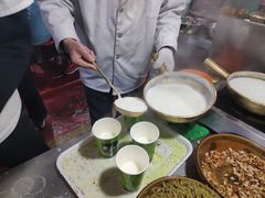 -清真老马家国华牛奶鸡蛋醪糟(正宁路店)