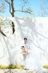 -易摄影婚纱摄影工作室