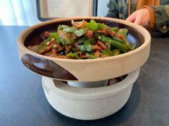 辣椒炒肉-鸽子侯·家宴·平价海鲜(市图书馆店)
