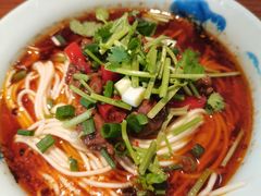 -兵哥豌豆面(雅颂居店)